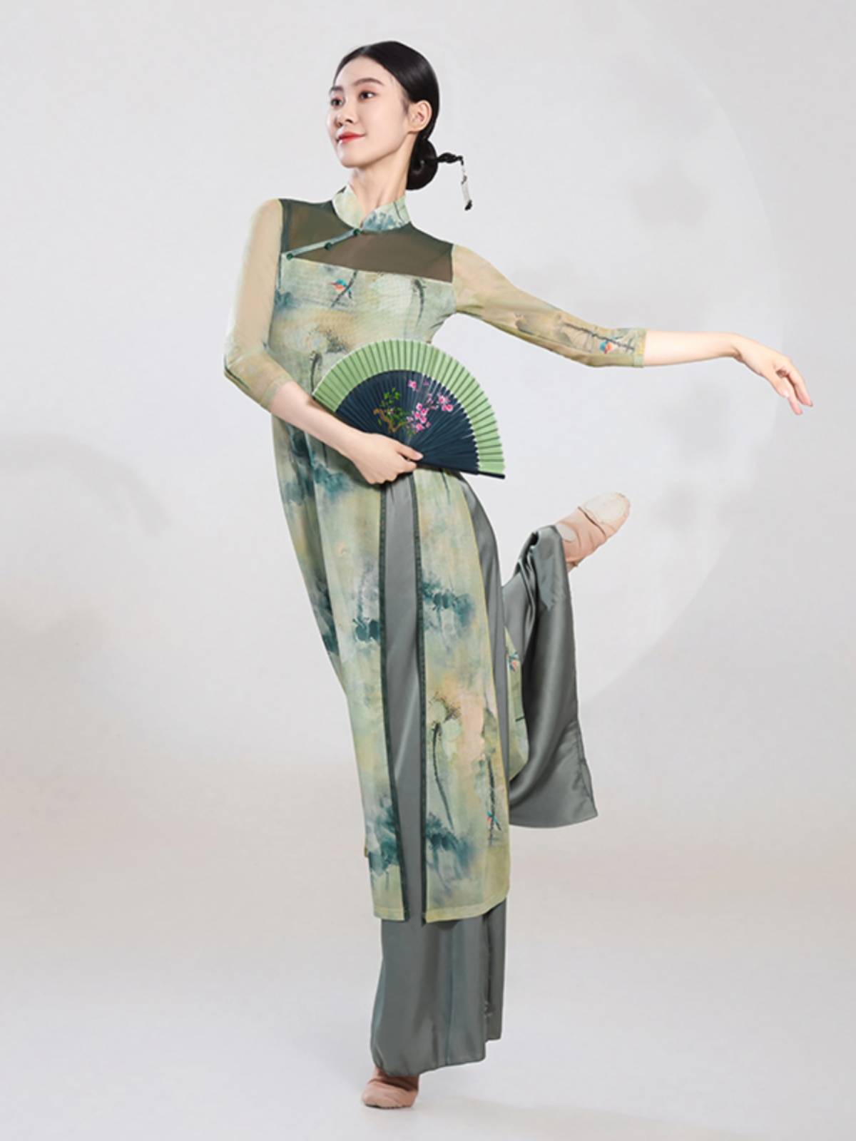 Classical cheongsam dance clothing female Chinese style body rhyme elastic printing gauze training exercise -shaped body etiquette performance clothing