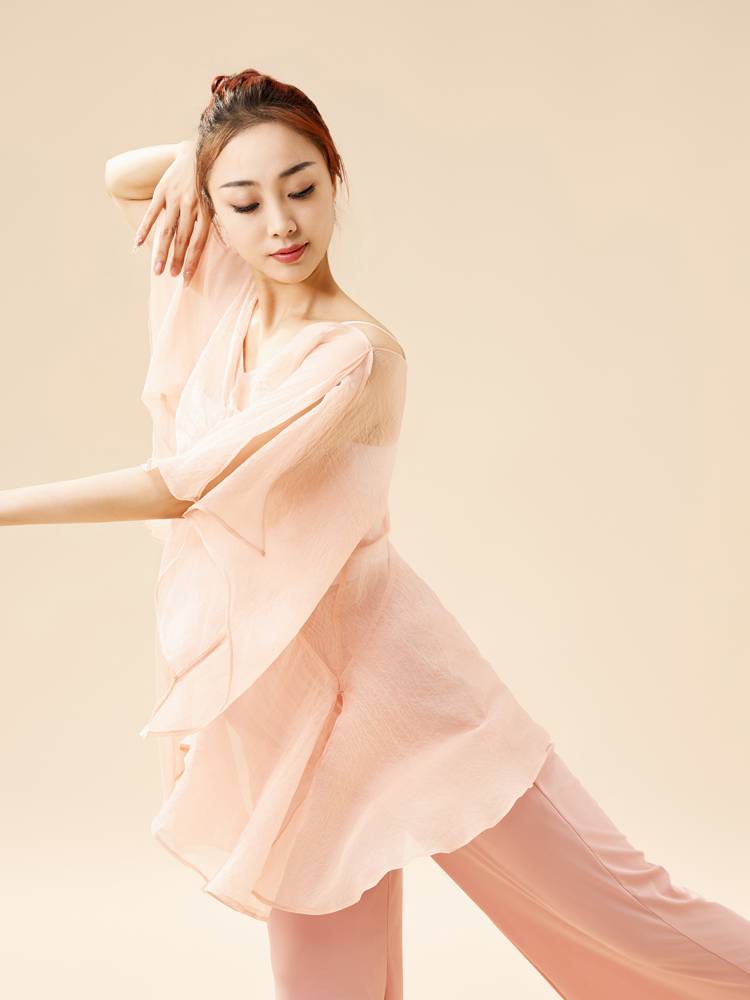 Classical dance fairy gauze jacket light elegant flying flying sleeve suit Performing the dangling sense of modern dance body rhyme training top