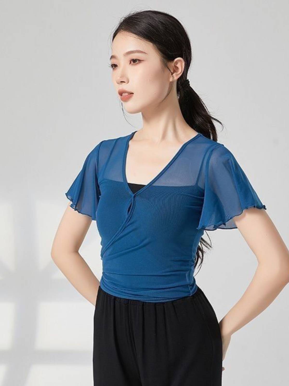 Classical dance body rhyme gauze, elegant net gauze short small flying sleeve top female Chinese dance base training service art test exercises