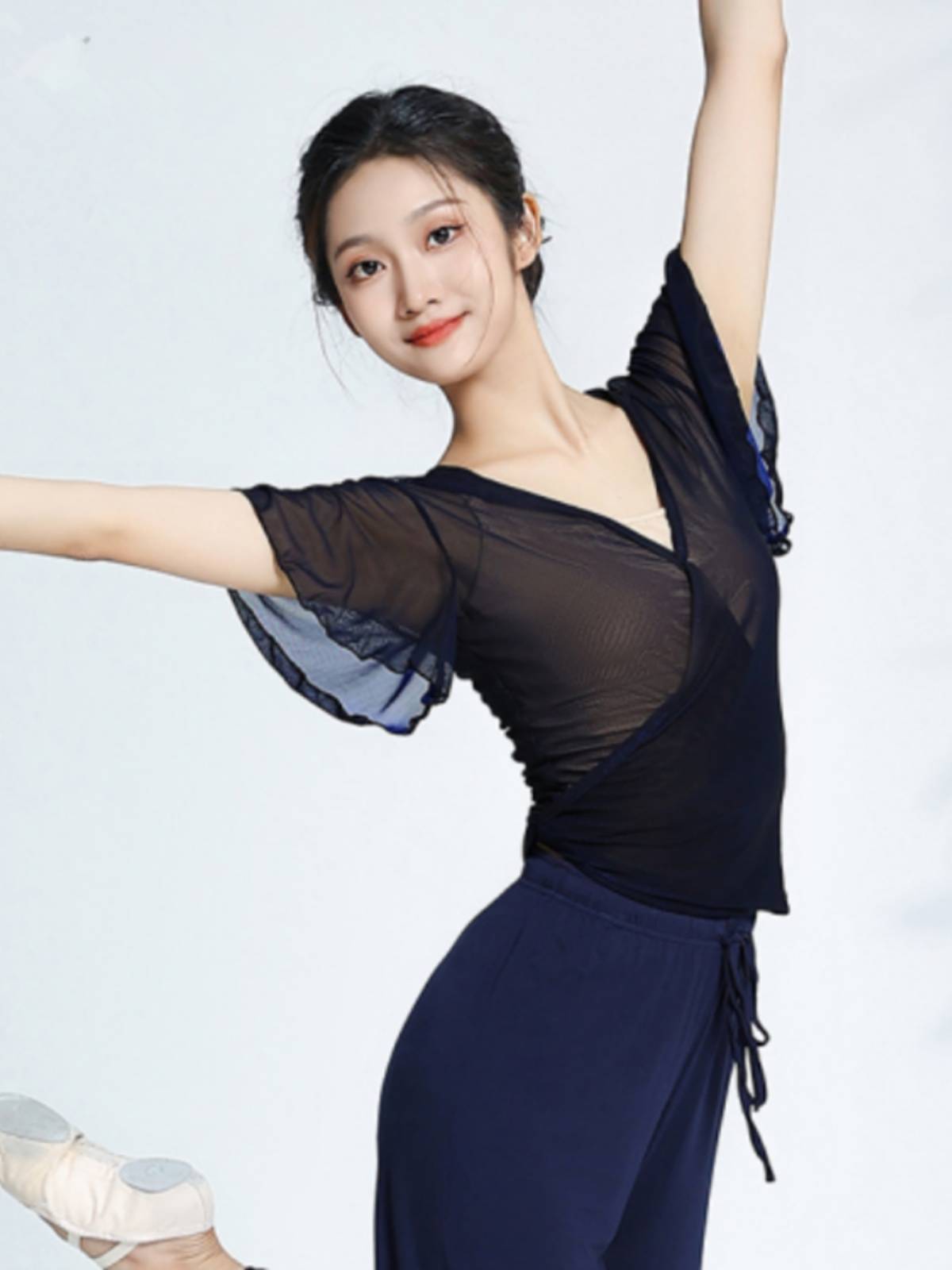 Classical dance body rhyme gauze, elegant net gauze short small flying sleeve top female Chinese dance base training service art test exercises