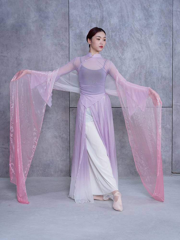 Hanfu dance, Dunhuang silk scarf performance, elegant brocade silk, transition gradient female elegant and thin dance room female