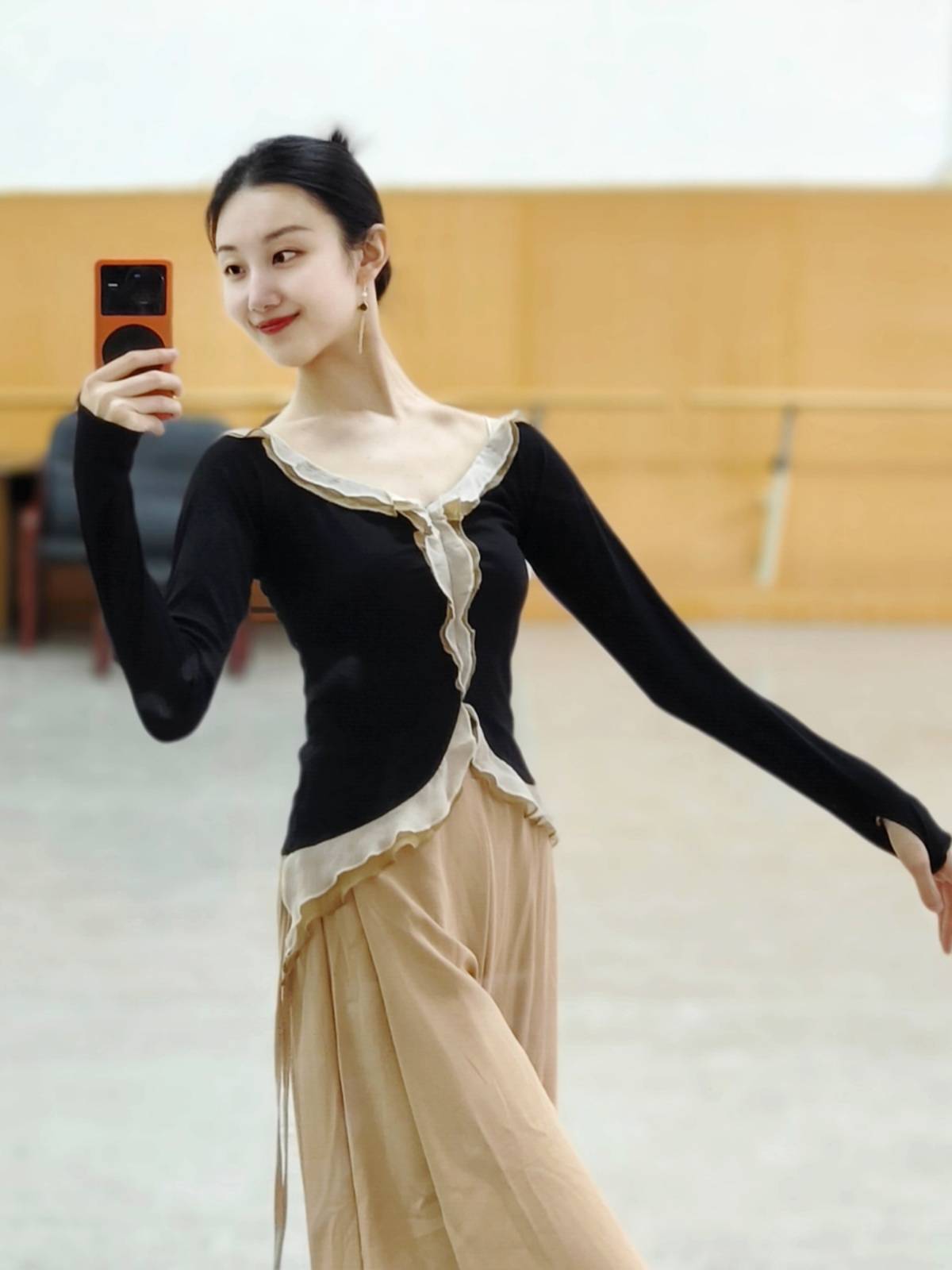 Classical dance gauze Chinese dance clothing body rhyme dance top female new spring and summer dance practice uniform
