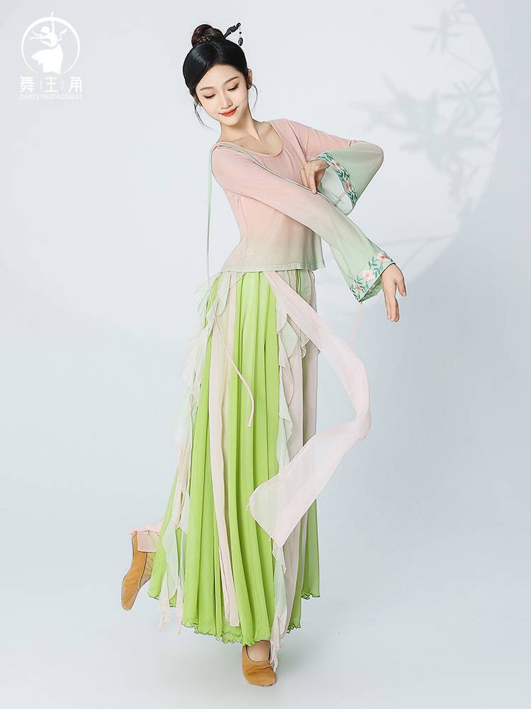 Summer dance protagonist Classical dance clothing female elegant gradient gauze performance service Chinese style dance practice service