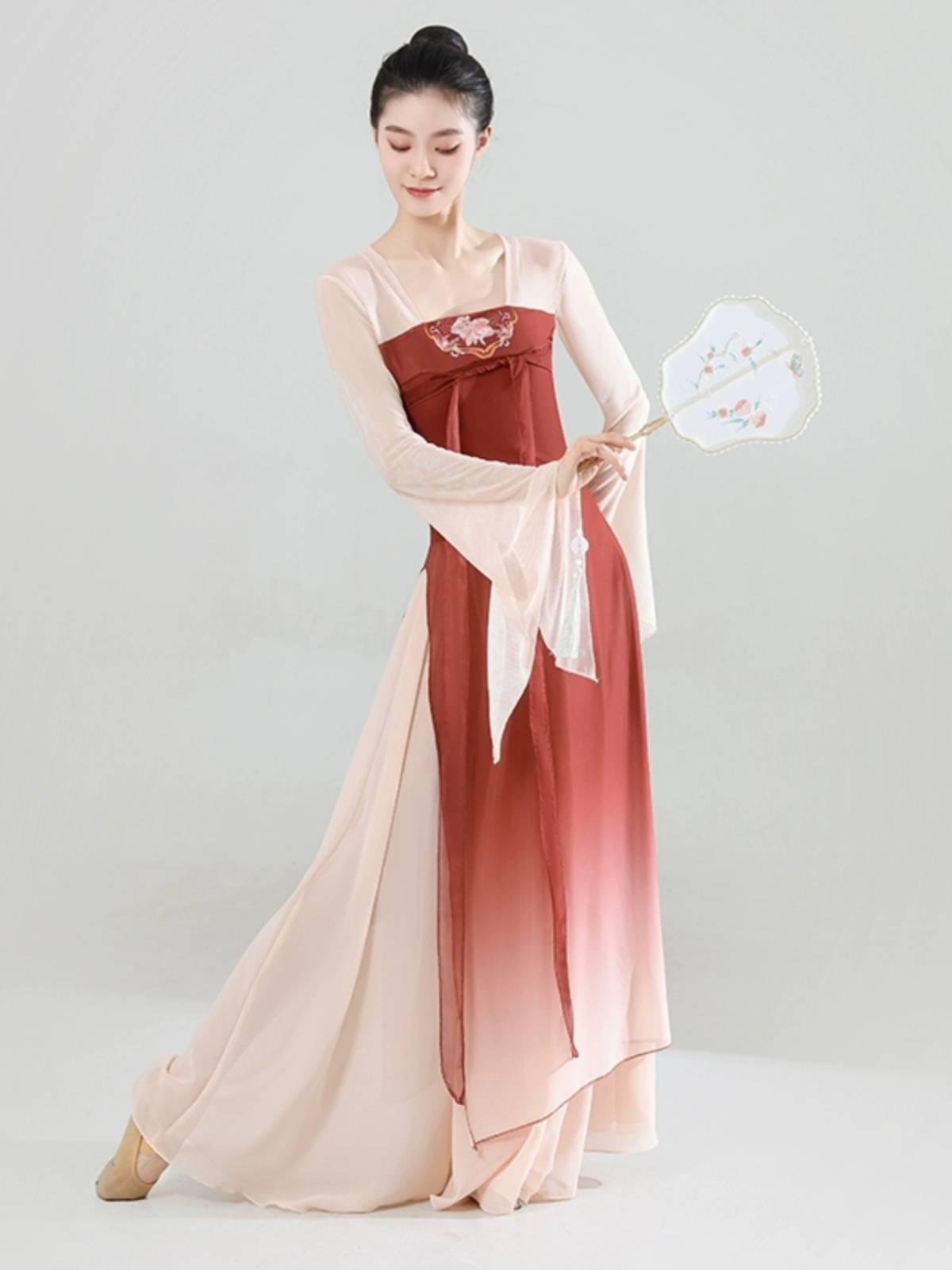 Classical dance dance clothing girl Qi breasts ribbon long body rhyme gauze Chinese dance performance costume ancient style Han Tang dance