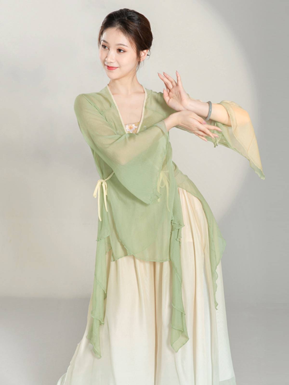 Classical Dance Performance Services Female Permanent New Guofeng Body Yiyun Yaosong Kung Kung Kung Kung Practical Service Chinese Dance Dance Clothing Set