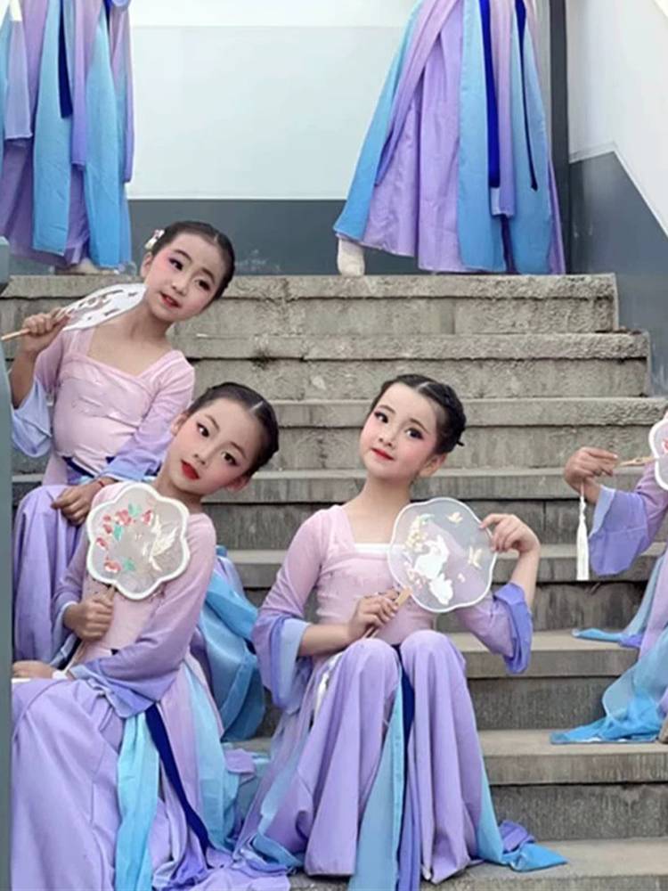 Children's Classical Dance Performance Services Spring March Jiangnan Girls Dance Services Peach Blossom Circular Makeup Chinese Wind Practice Service