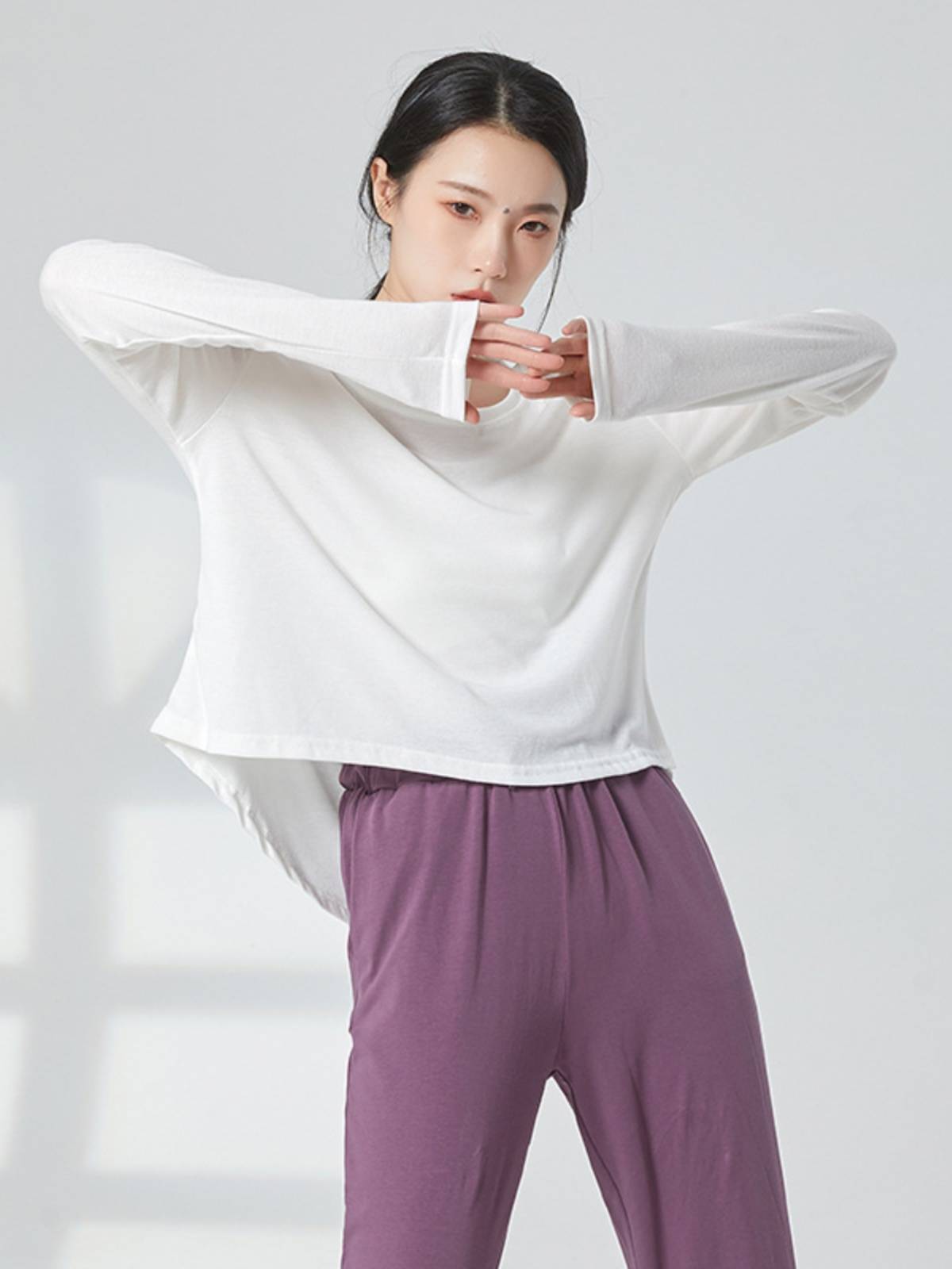 Dance practice service female sports breathable long -sleeved blouse top Chinese shape modern dance classical dance performance clothing