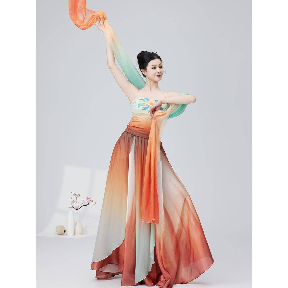 2024 new gradient classical dance flying Tian Dunhuang women's full set of performance clothes exotic national performance service