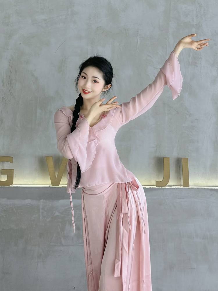 Classical Dance Dance Fun League Xia Butterfly gauze fairy fluttering dance dance dressing lotus leaf horn sleeve chiffon shirt Modern dance