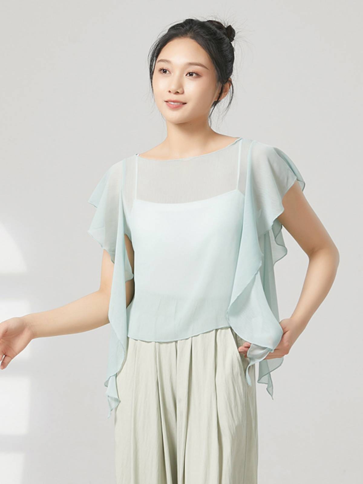 Classical dance body rhyme, elegant fairy gauze female practice clothes Chinese dance adult body dance clothing chiffon top