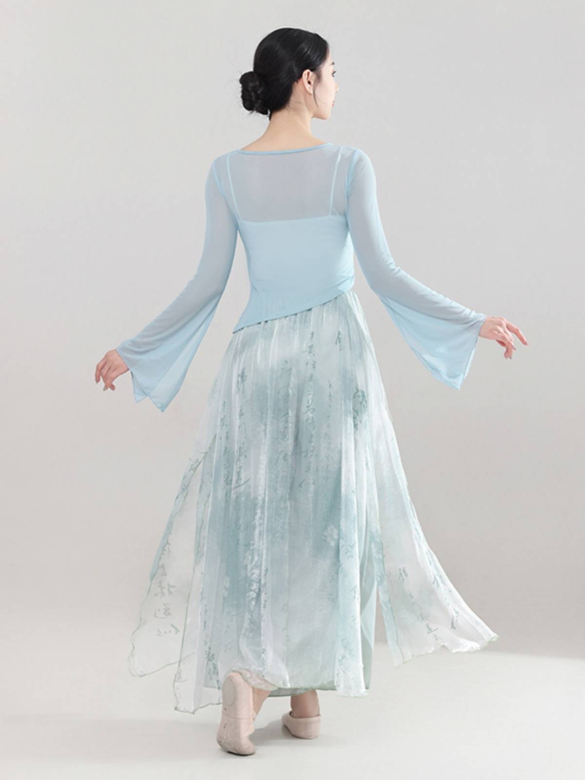 Classical dance clothing elegant women's rhyme gauze suit dance service Chinese dance performance service national training skills