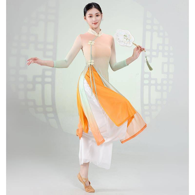 Classical dance gradient cheongsam female body rhyme service ancient style national dance dance service Chinese dance exercise performance service