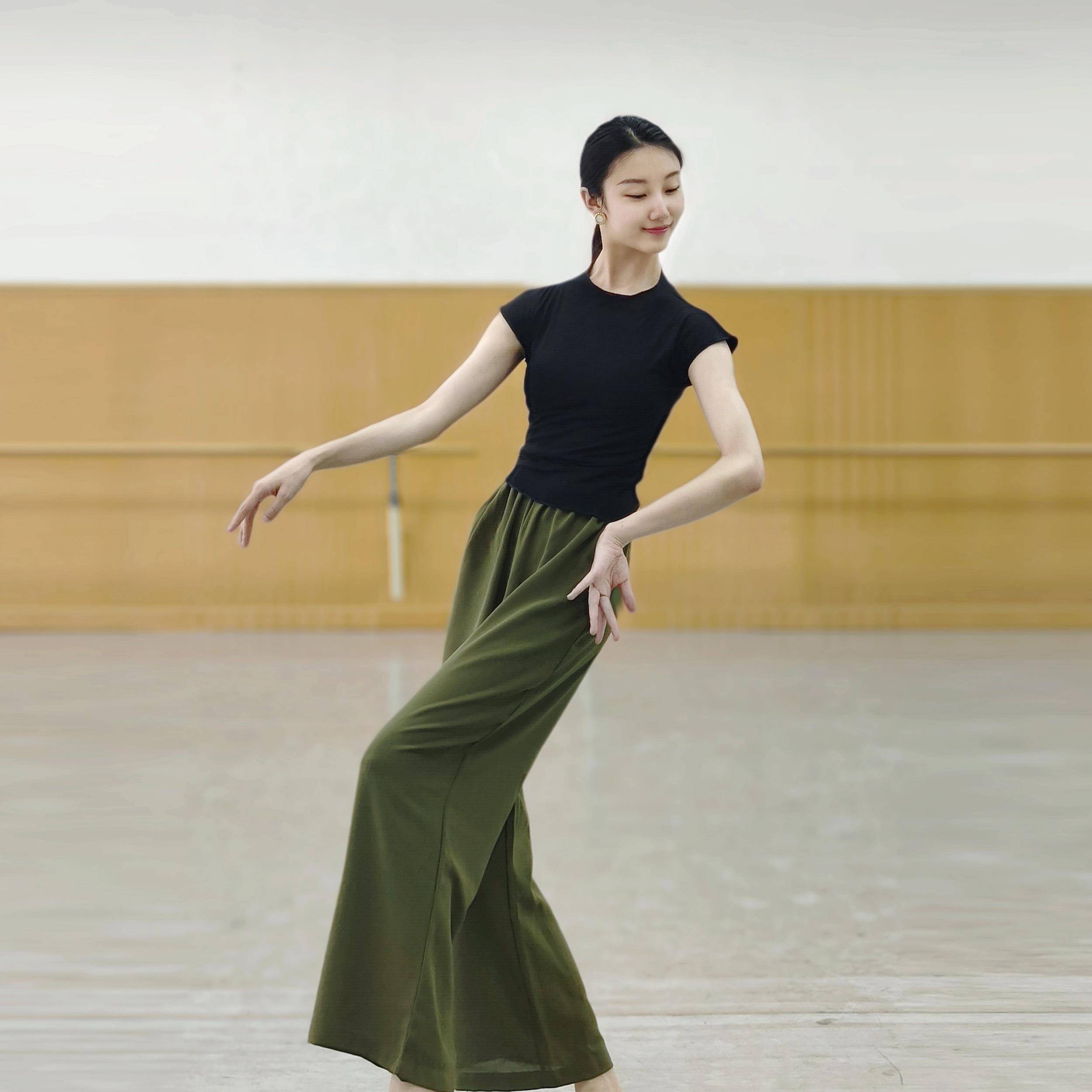 Modern Dance top Classical Dance Dance Funmore Summer Chinese Dance Clothing Women's New Stand -collar Fashion Dance Clothing