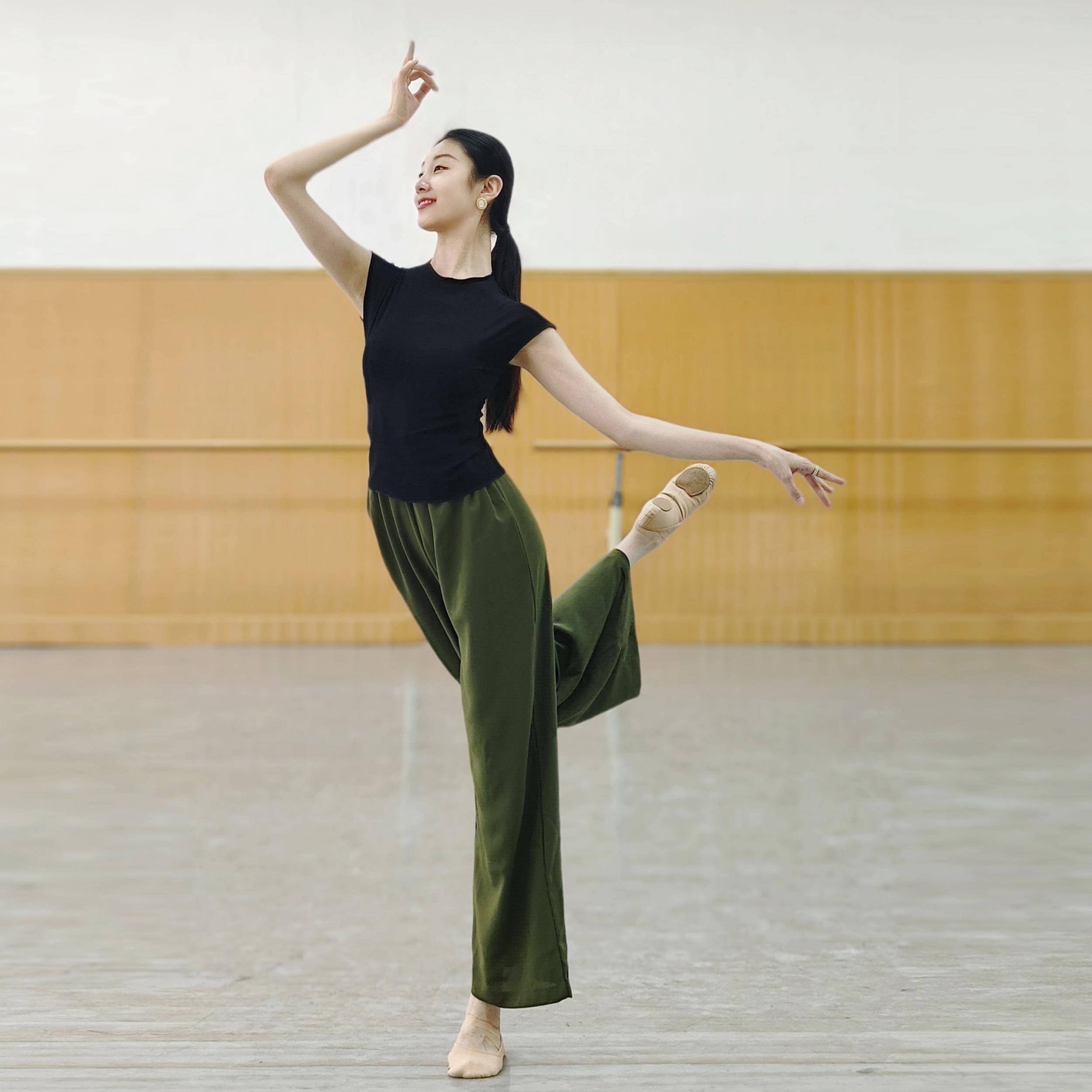Modern Dance top Classical Dance Dance Funmore Summer Chinese Dance Clothing Women's New Stand -collar Fashion Dance Clothing