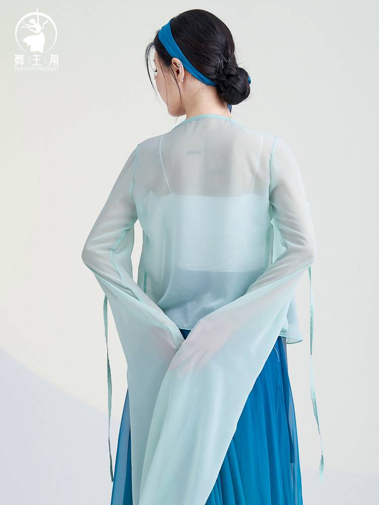 New Dance protagonist Classical Dance Water Sleeve Performance Server is only this green -green rhyme yarn dance dance dance, dance, clothing, clothing female elegant