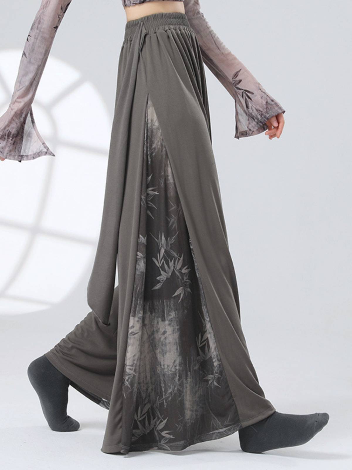 Guofeng New Chinese -style Modern Dance Classical Dance Patching ink painting design feels loose dance practice casual trousers female