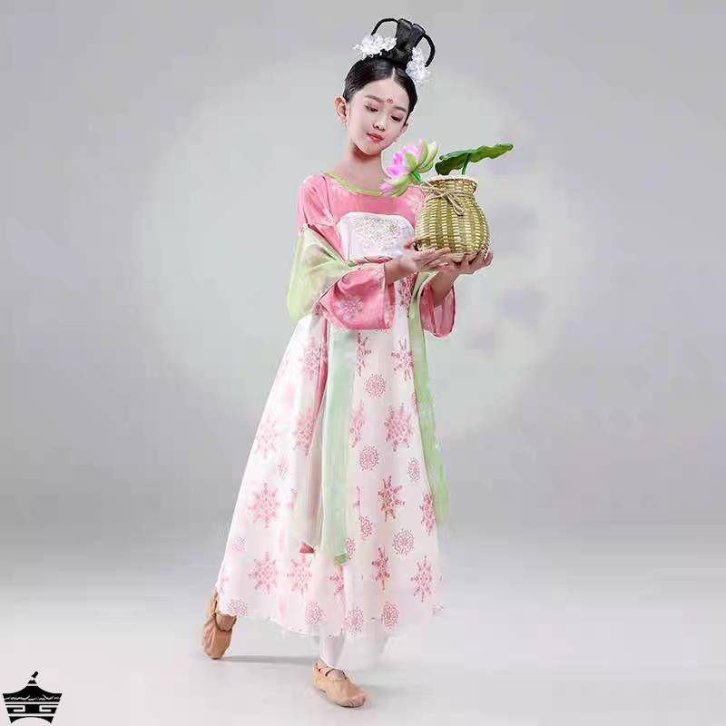 Children's Classical Dance Performance Service New Pond Dance Clothing props, elegant skirts, ancient style of Chunshan Performance Hanfu