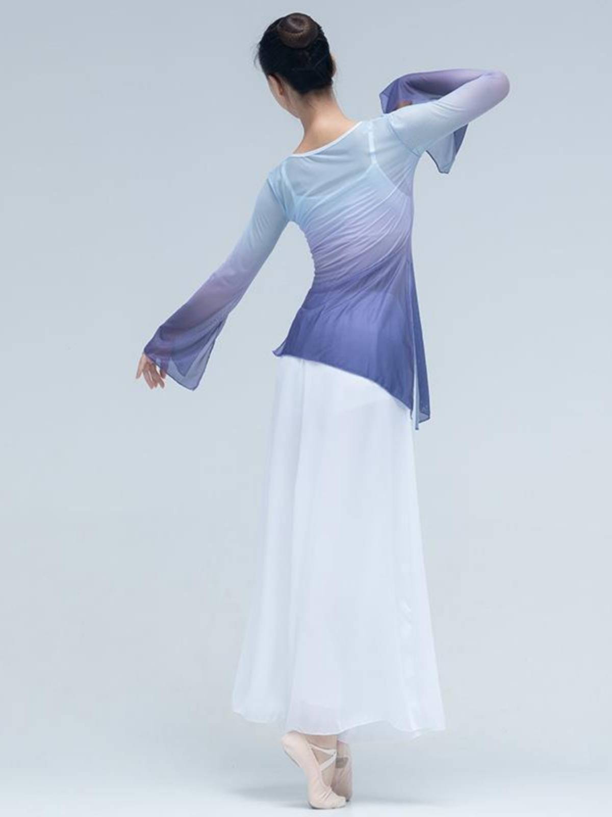 Classical dance body rhyme yae dance dance exercises Chinese dance art test gradient female top ballet performance nation