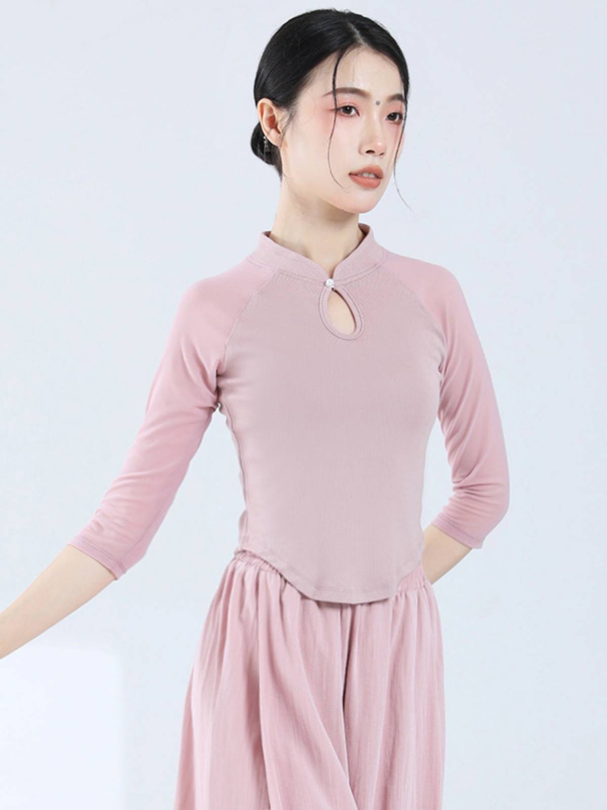 Classical dance clothing temperament slim gauze sleeve top Chinese style modern dance nation dance clothing practice service girl