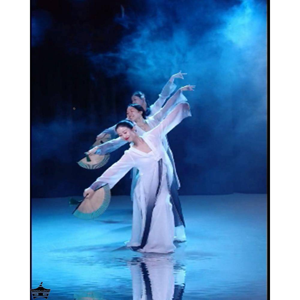 Shangchun Mountain Dance Classical Dance Fan Ziyun Yiyun Yueya Women's Ferry Grand Fairy Gradient National Performance