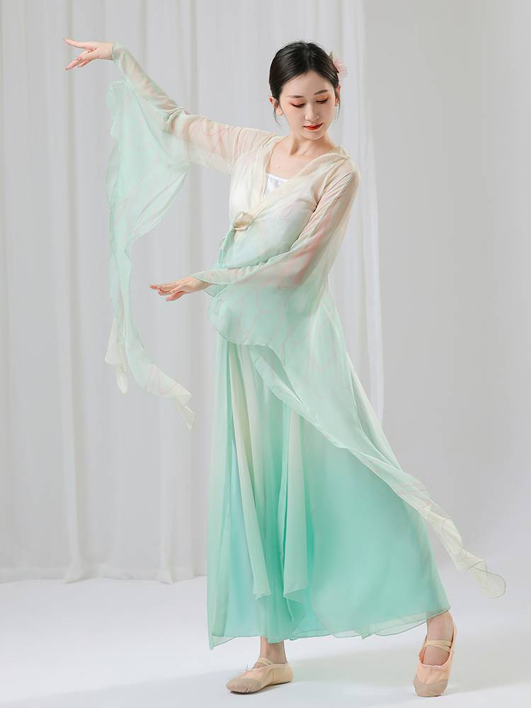 Classical dance performance service female butterfly dance clothing gradually becomes rhyme yae yae Ya Ya.com gauze test performance service