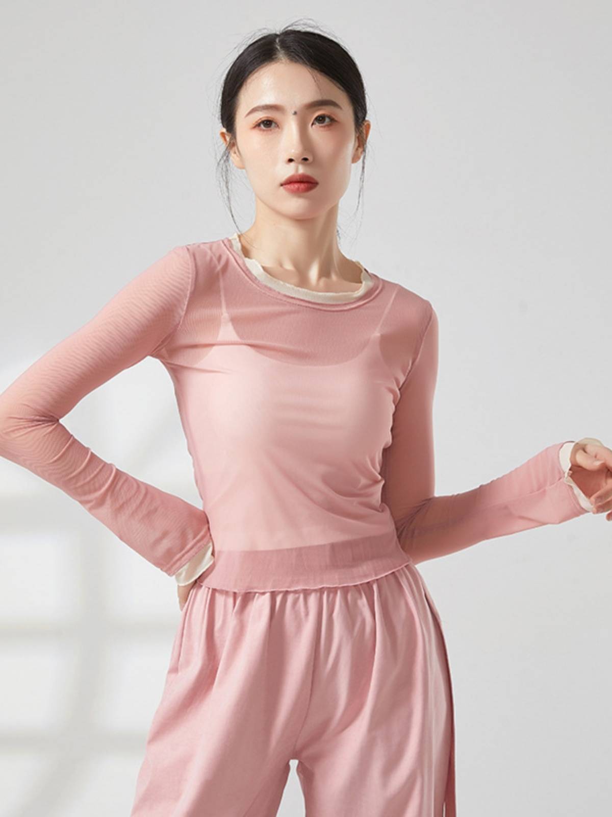Classical dance clothing shirt elastic Chinese dance modern dance female base training service practice service national wind yarn clothing spring and summer