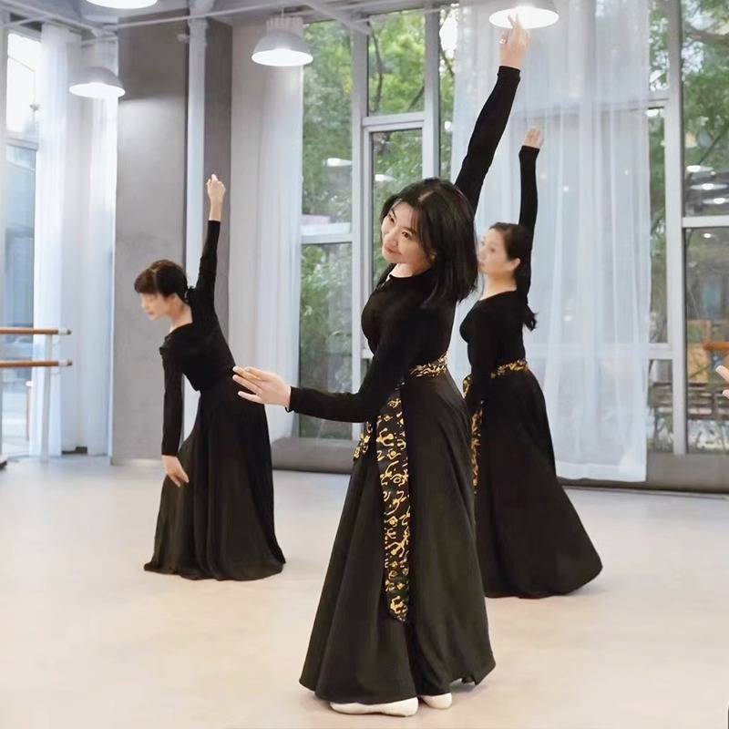 New Tibetan dance performance clothing minority Mongolian dance clothing adult student art test practice big skirt