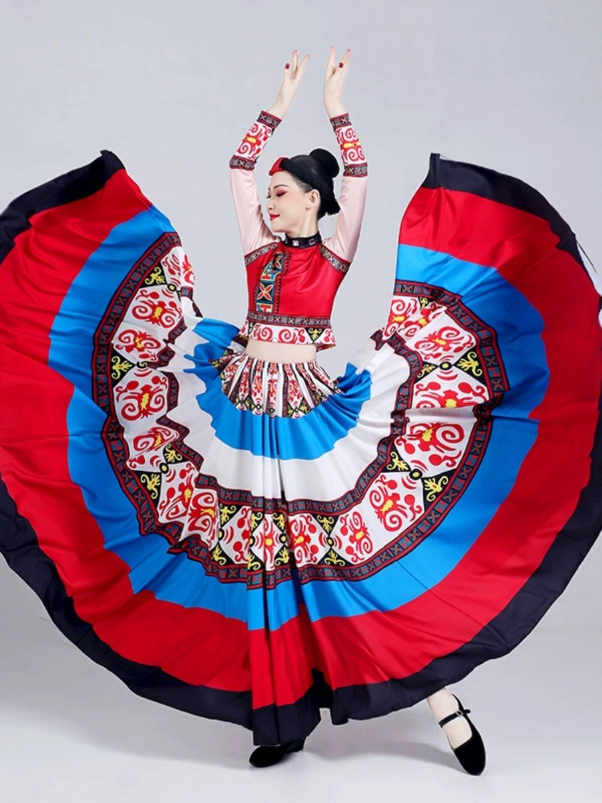 Yi dance performance clothing ethnic minority ethnic minority dance dance big skirts, stagnation festival dance big skirt chorus clothes