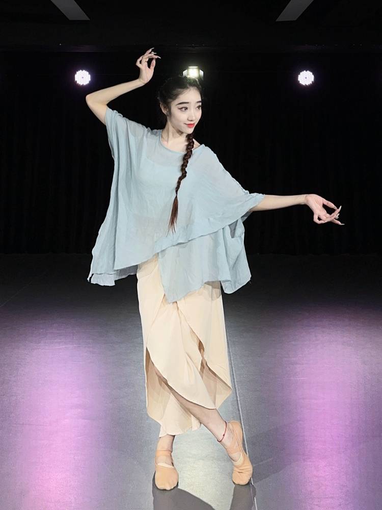 Silk Irregular Hands Loose Loose Large Size, Classical Dance of Chinese Dance, Chinese Dance Fairy Modern Dance Practice Service