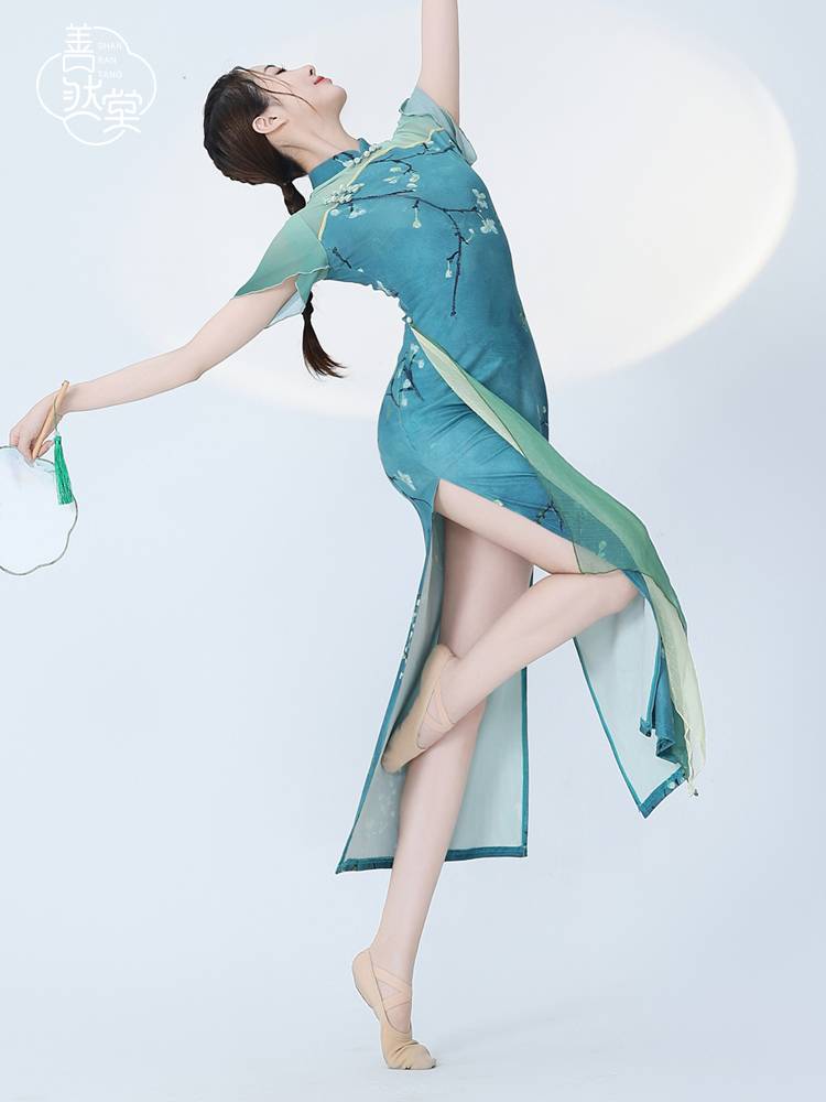 Shan Ran Hall's new classical dance cheongsam dance service performance performance, dancing special split elastic national style