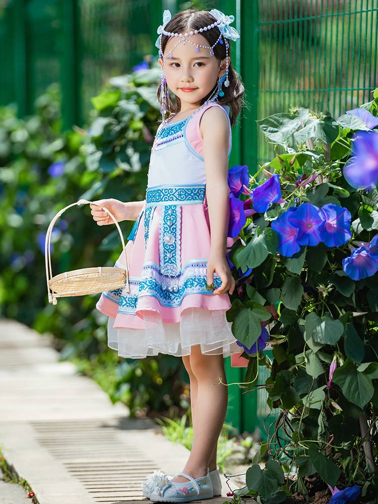 Children's Miao Performance Clothing Minority Men's Men's and Women Zhuang Tu Family Children's Dance Performance Clothing