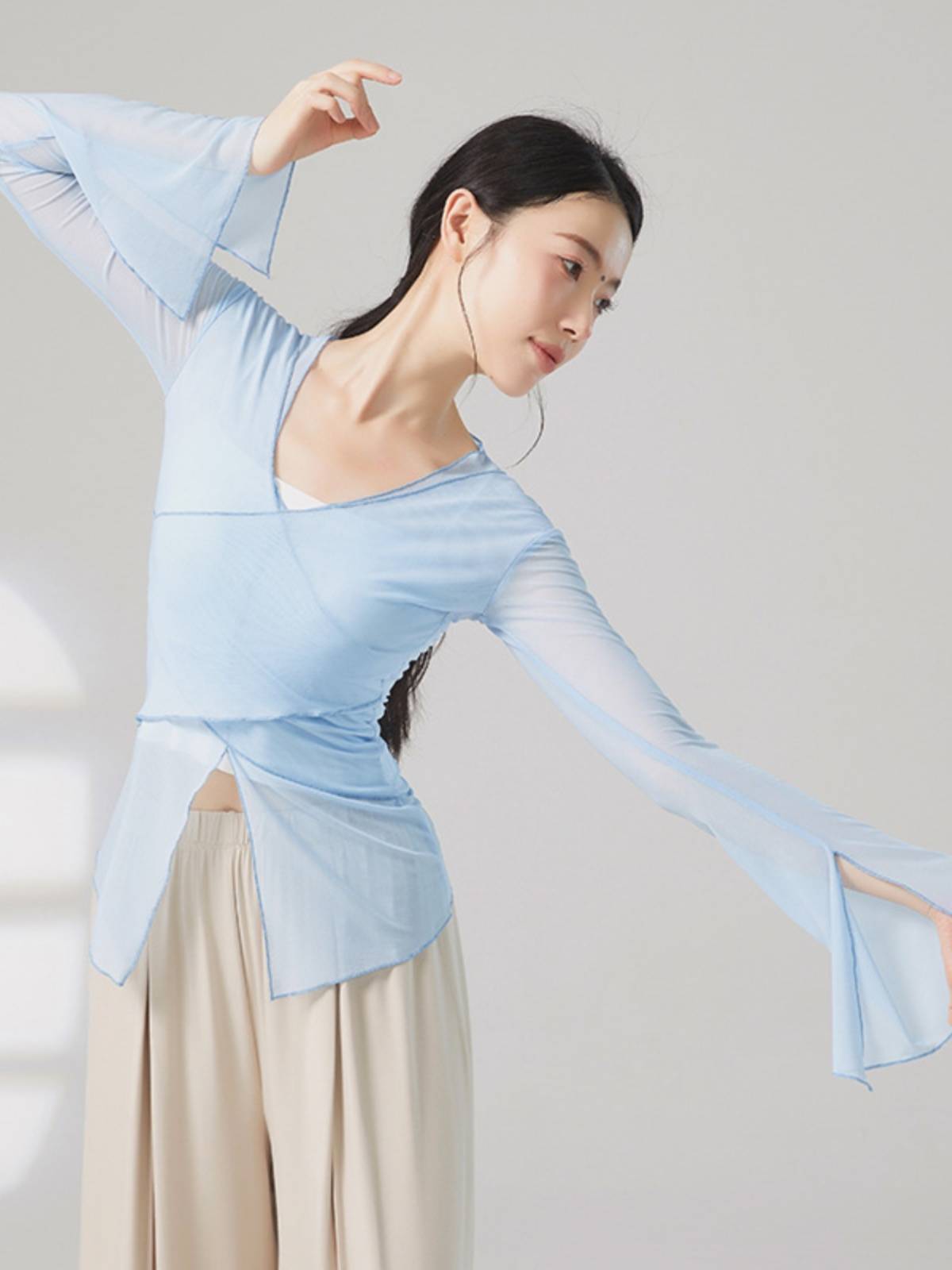 Classical dance dance clothing body rhyme yae Chinese national dance teacher practiced clothes shape clothing art test top