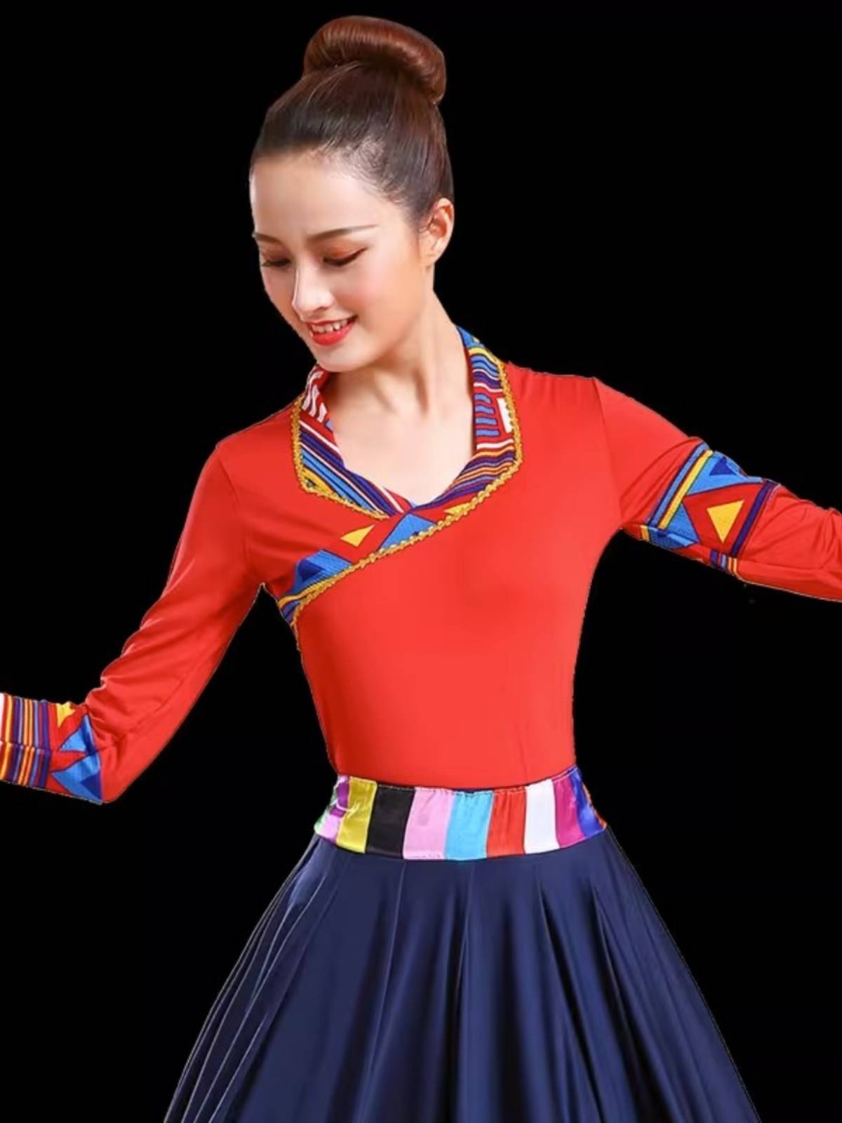 New Tibetan dance clothing ethnic women's square dance Tibetan mid -sleeve sleeve sleeve short sleeve stage performance