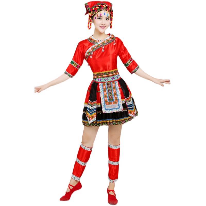 Yi dance service female minority pleated skirt Li Yao performances, adult Yunnan square performance clothing