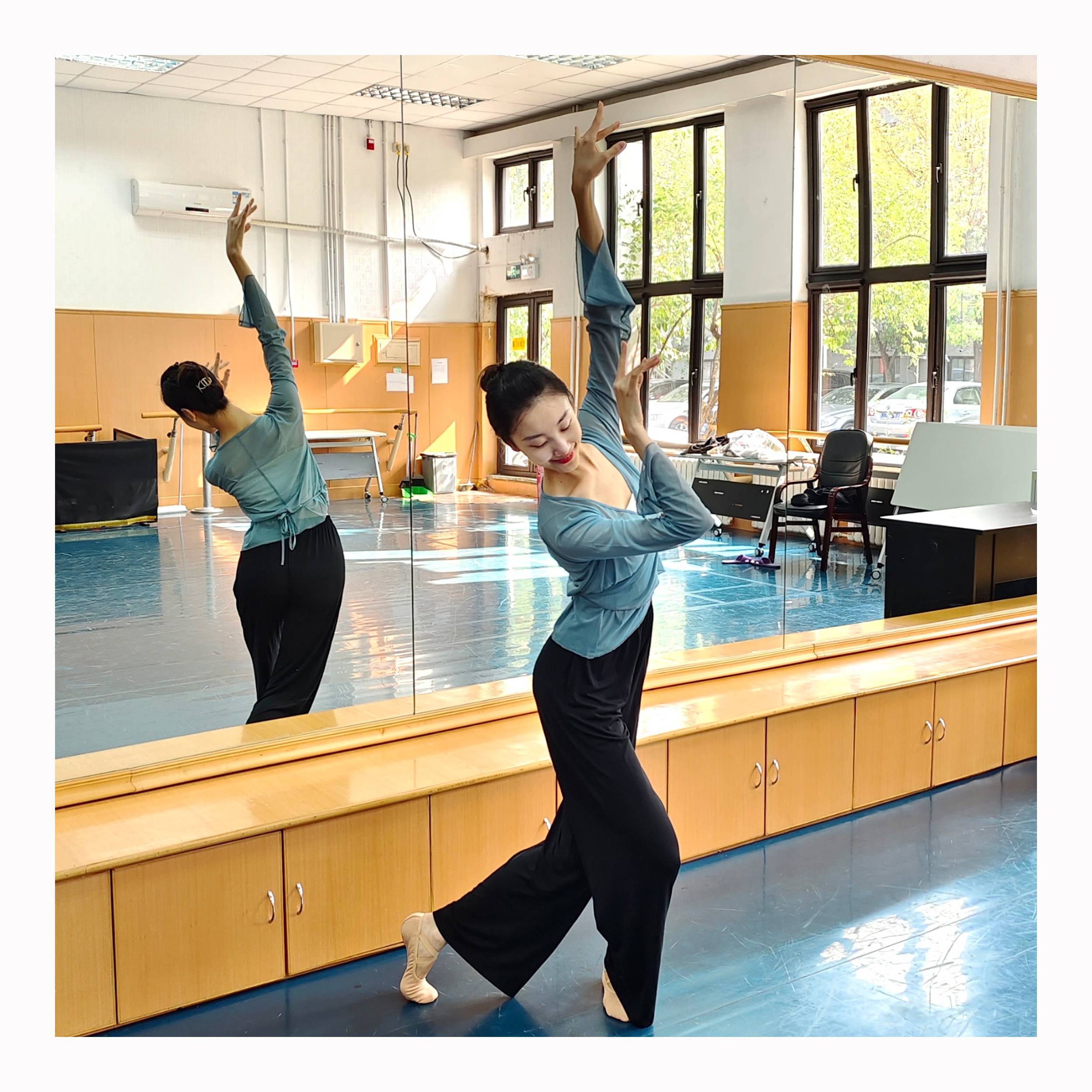 Classical Dance Ya Yue Dance Dance Service Chinese Dance Dance Practice Sweet Performance Examination Services National Dance Yoga Training