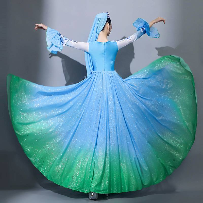 Hui dance clothing Xinjiang dance big skirt performance service women's art test minority Fengwei Wu people performed adults