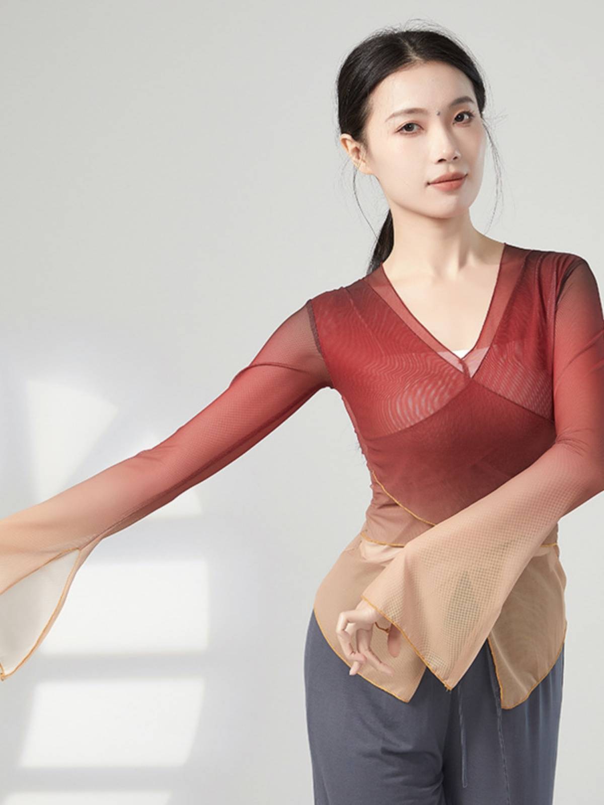 Classical Dance Graduation Rhymes Yaosaka Practice Female Female Chinese Dance National Dance Modern Dance Teacher Top