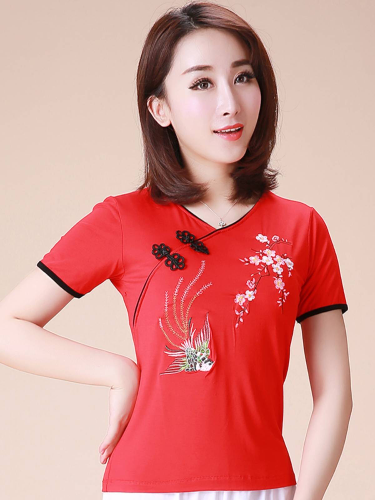 Flower bamboo butterfly long -sleeved dance service new ethnic style square dance clothing middle -aged and elderly spring and summer dancing performance exercises