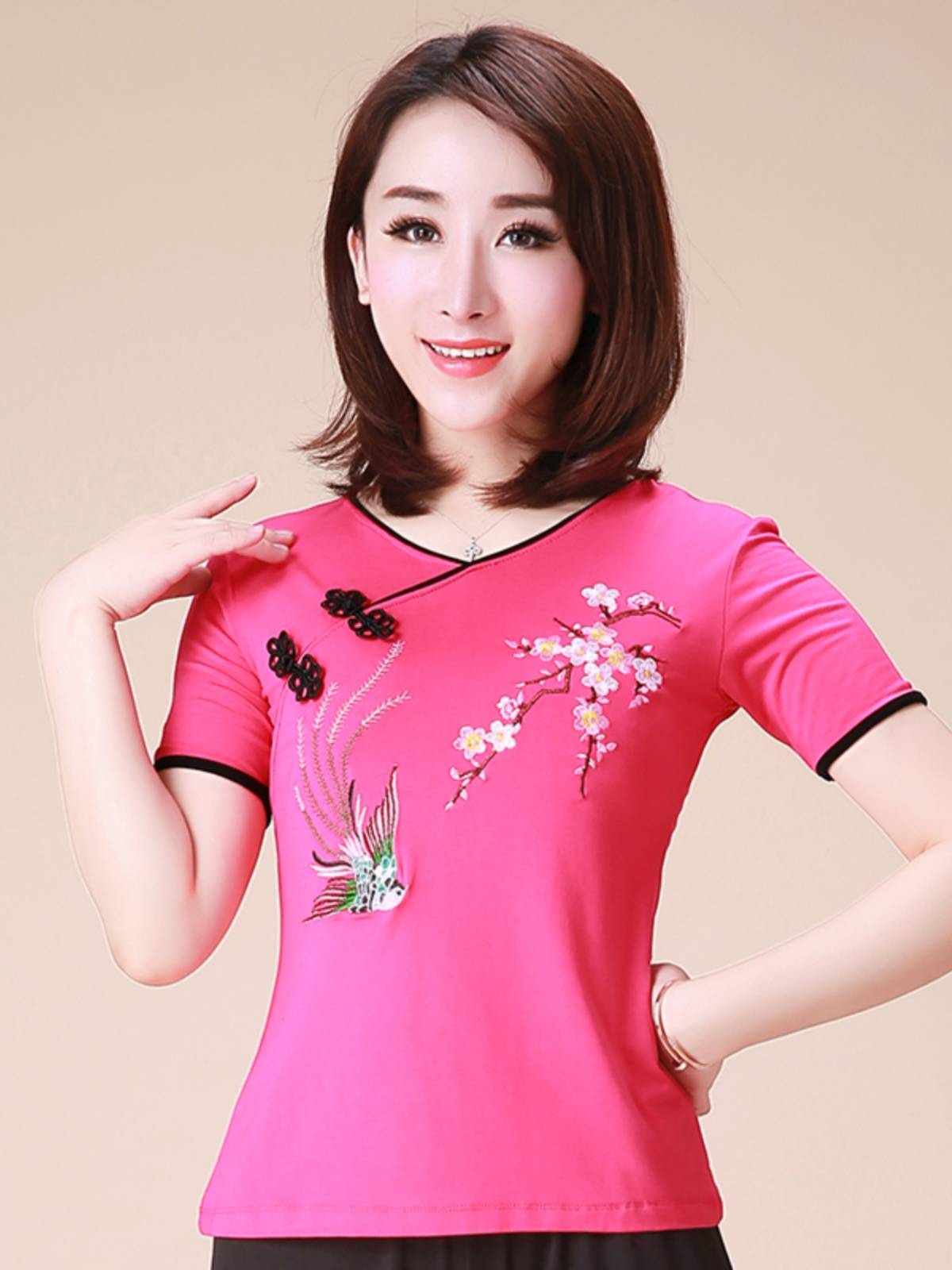 Flower bamboo butterfly long -sleeved dance service new ethnic style square dance clothing middle -aged and elderly spring and summer dancing performance exercises