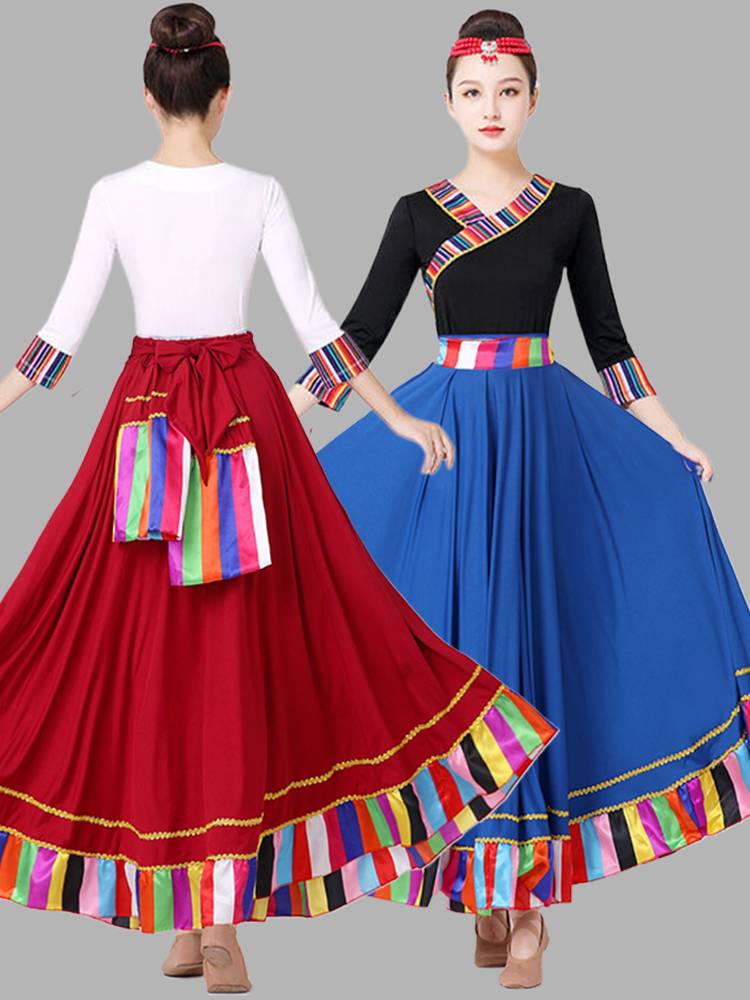 The Tibetan dance show with two pairs of a new national-style dress