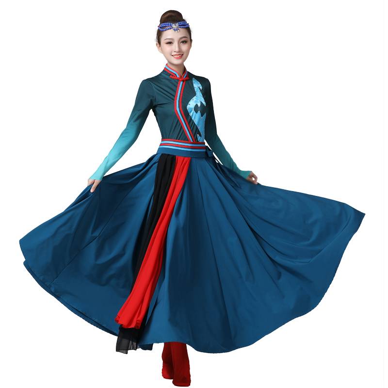 Mongol dance performances for adult ethnic minority women, modern-day national troupe