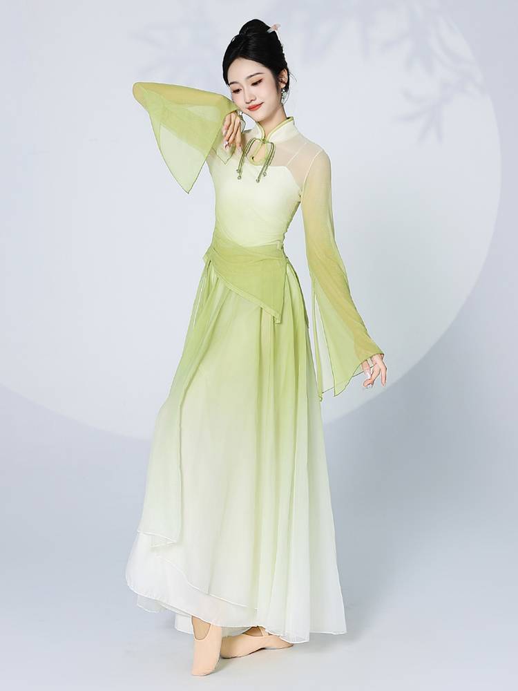 Qiu Xiaomei's classic choreographer tiara and tiara tiara for the Chinese dance people