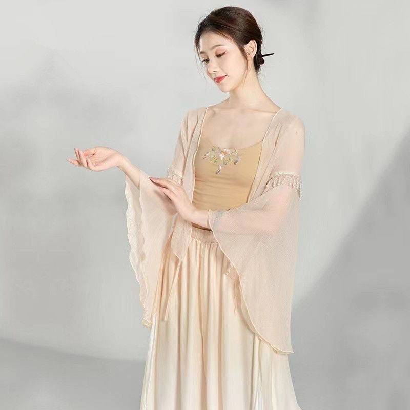 Internet celebrity super immortal national dance exercise skills classical dance body rhyme dance dance service teacher dedicated summer high -level performance service