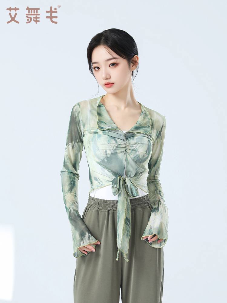 Classical dance exercise girl Chinese dance body rhyme dance dance clothes gauze dress summer new style is thin and elegant figure top