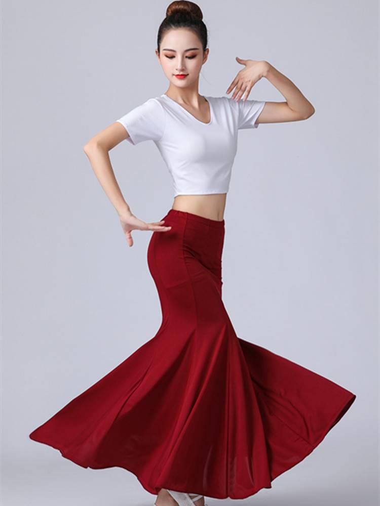 Dai dance service female performances, art test peacock dance practice bag hip fishtail skirt national dance exercise uniform set