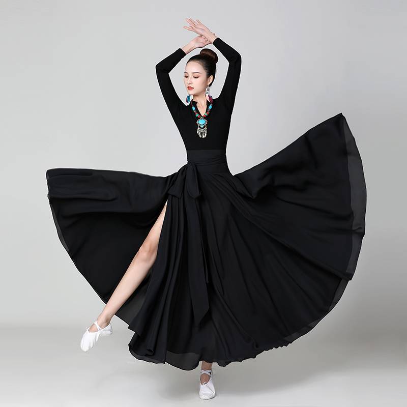 A new costume for Mongolian classic dance dress for Tibetan women in choreography