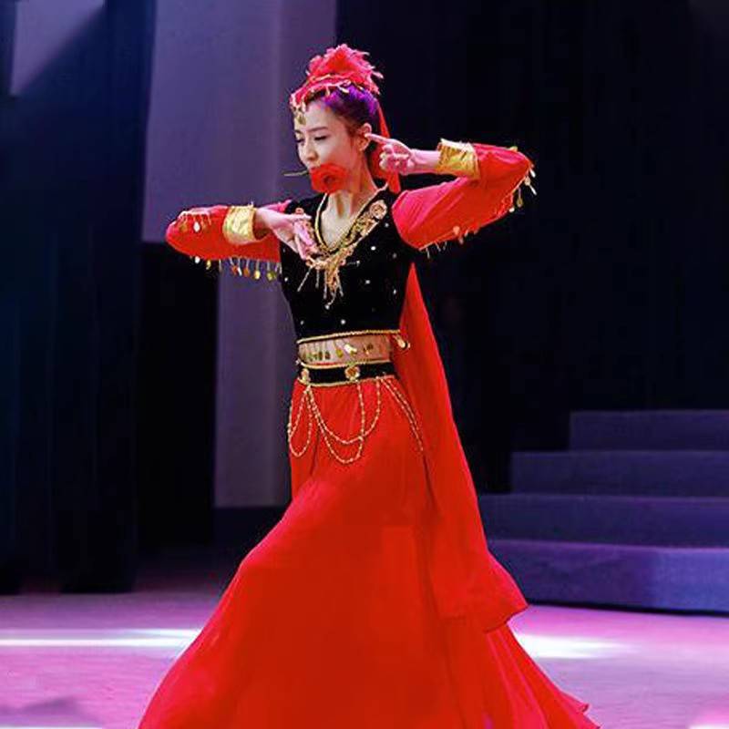 Tong Liya's same model Xinjiang Uyghur dance performance clothing female ethnic minority stage opening dance big skirt