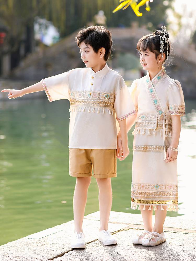 Dai Performance Services Summer Set Kindergarten Performance Service Primary School Student Dance Service March Three Zhuang Ethnic Costumes