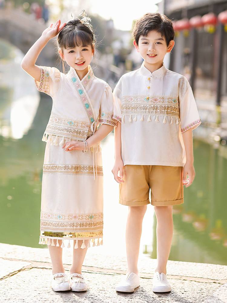 Dai Performance Services Summer Set Kindergarten Performance Service Primary School Student Dance Service March Three Zhuang Ethnic Costumes