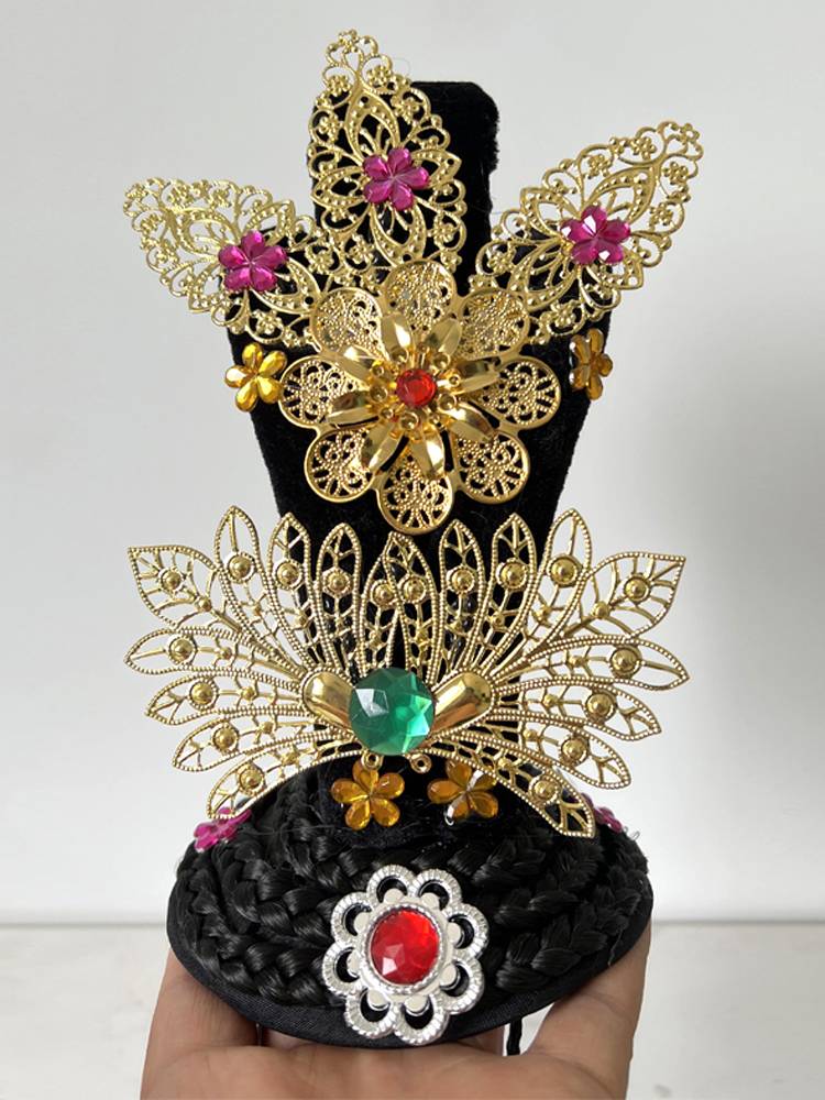 Dunhuang Feitian Heavenly Flying Drum Bag Back Pipa Head Pipa Towers Ling Drum National Dance Gold Jewelry